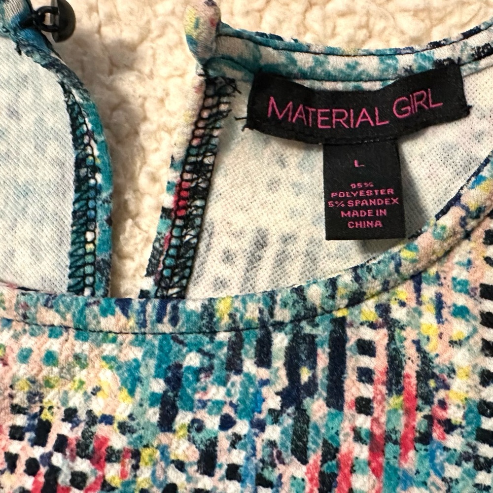Multicolor Abstract Print Cropped Tank Top - Picture 3 of 4
